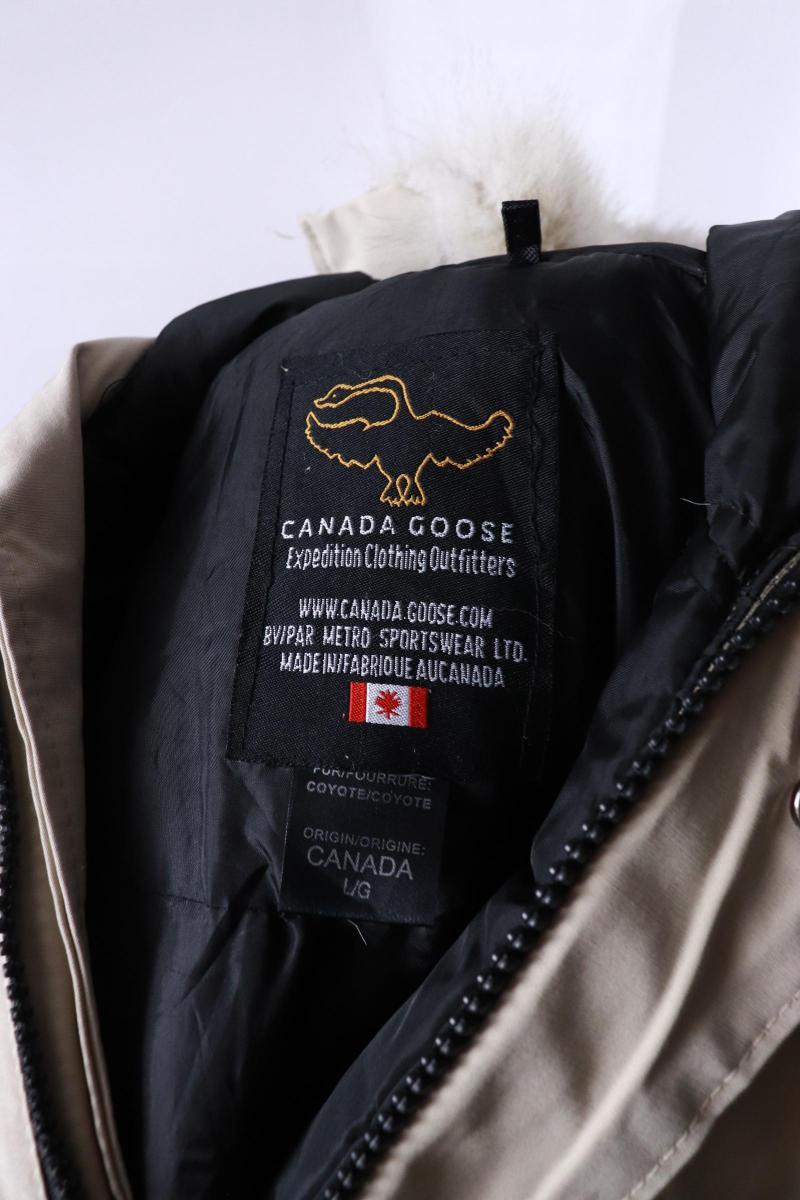 Canada Goose - Womens jacket with down filling Canada Goose